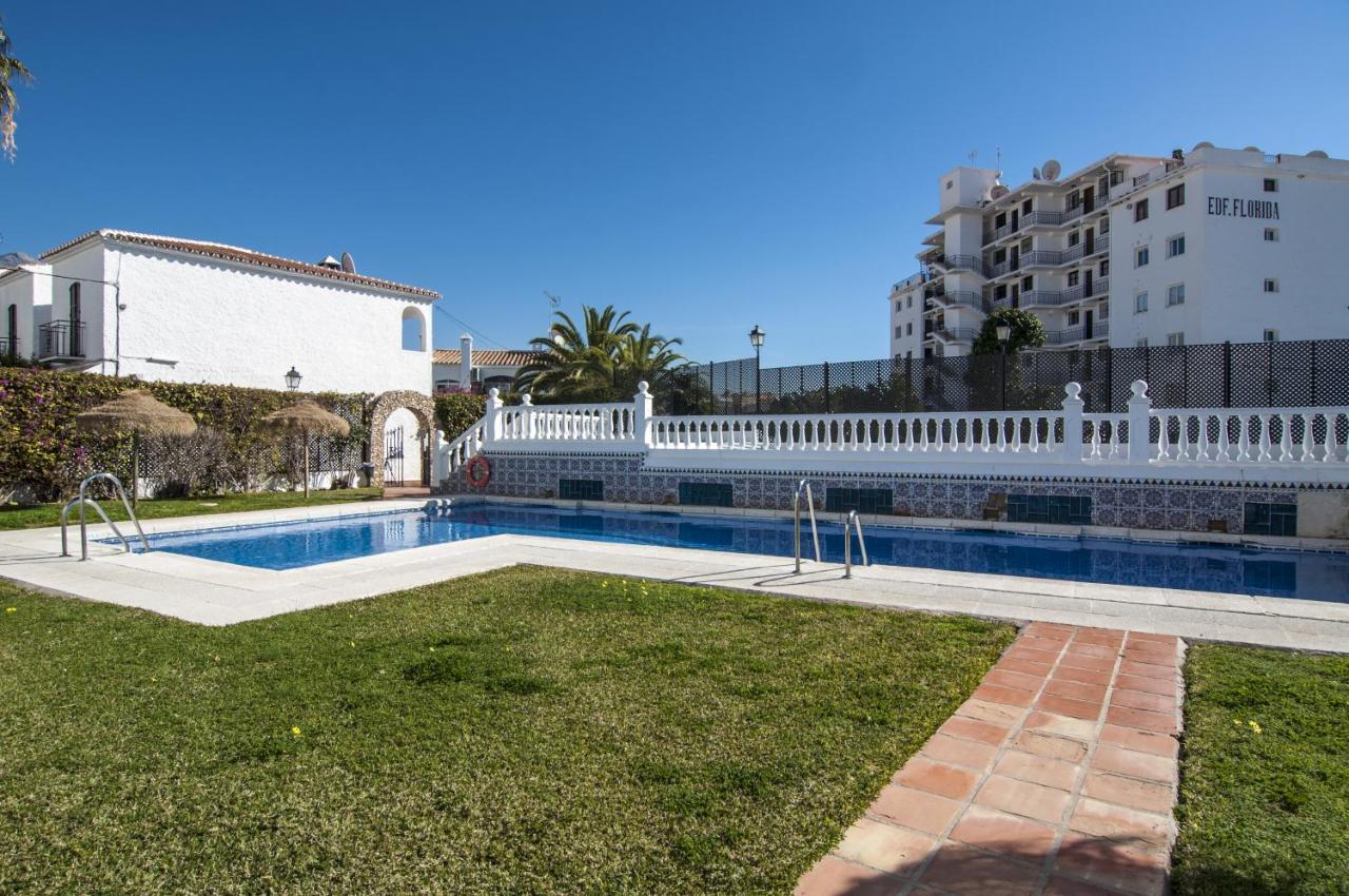 Apartment Verano Azul Нерха Экстерьер фото